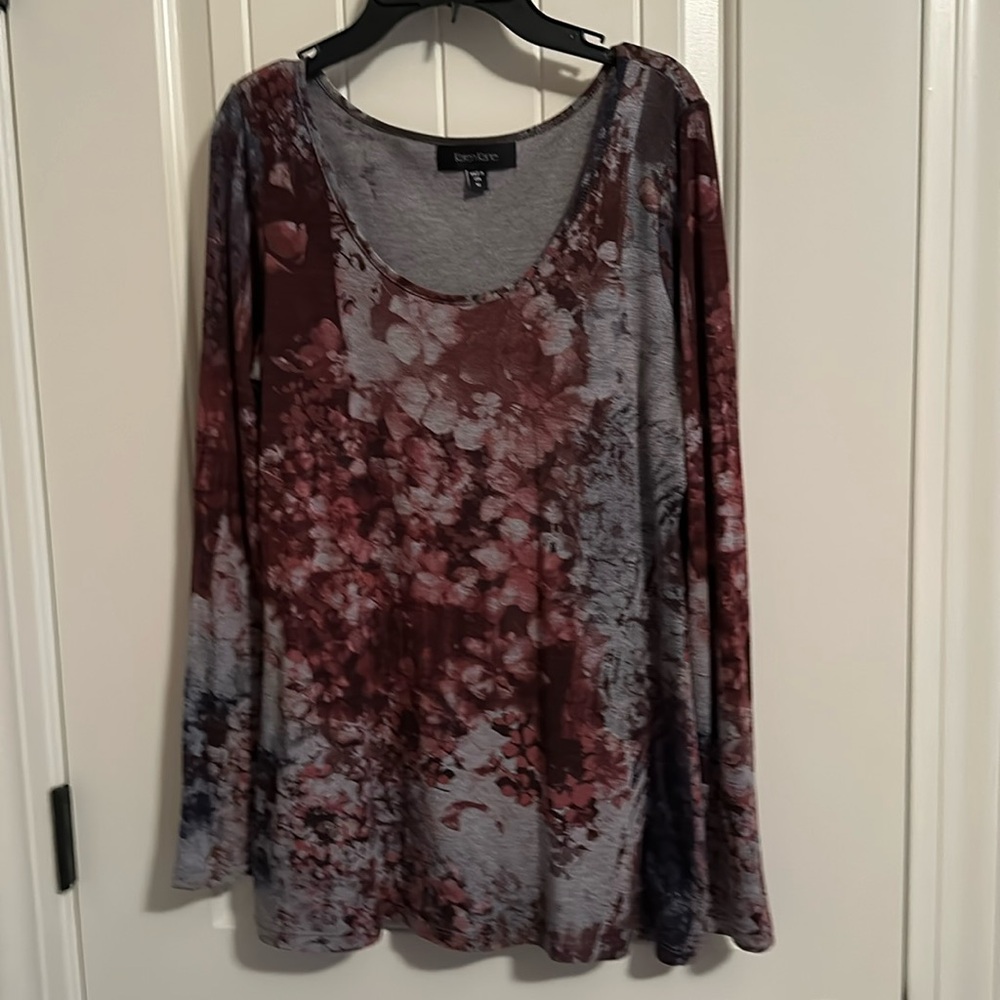 Karen Kane Tunic Top